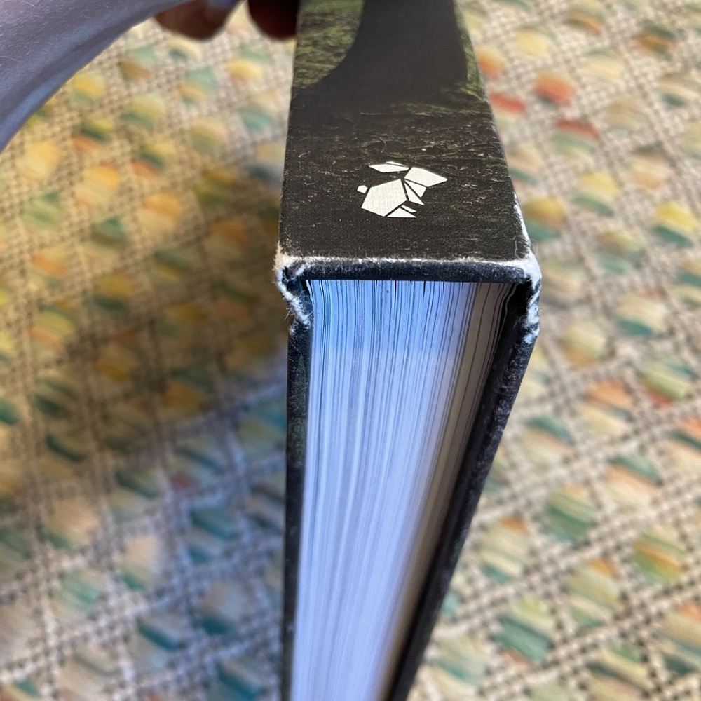 Cabin Porn hardcover book by Zach Klein / Steven Leckart - Picture 5 of 14